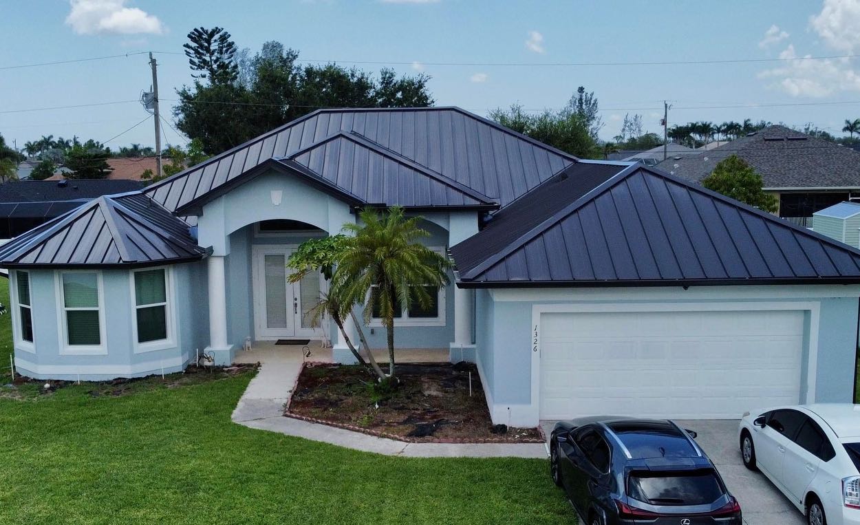 You are currently viewing Benefits of Metal Roofing for Your Home or Business in Fort Myers and Cape Coral, FL