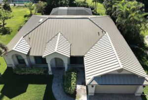 Read more about the article Understanding Roofing Estimates: What’s Included?